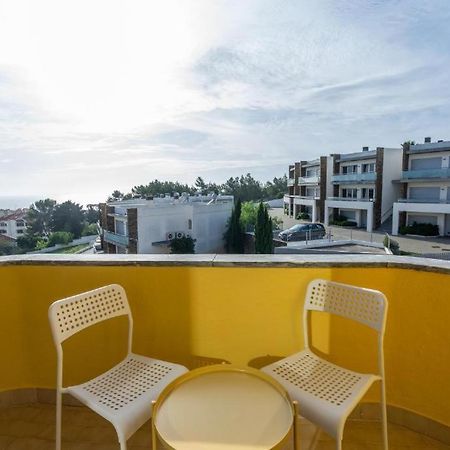 Kubata Hill Hotel Parede Exterior photo